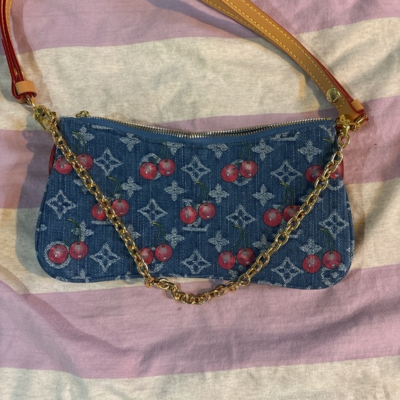 Louis Vuitton Blue Denim Cherry Shoulder Bag - Picture 2 of 5